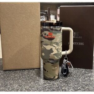 THE‎ POST MALONE X STANLEY QUENCHER H2.0 FLOWSTATE TUMBLER | 40 OZ NWB Camo